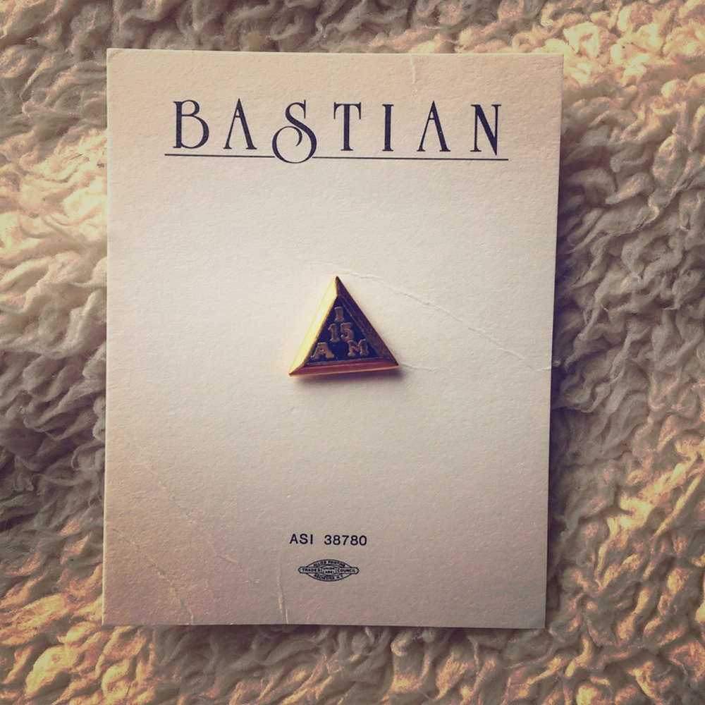 Bastion tie pin
